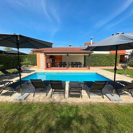 Villa Antonci-18, Pool, 3 Houses, Jacuzzi, Private Territory Antonci  Eksteriør billede