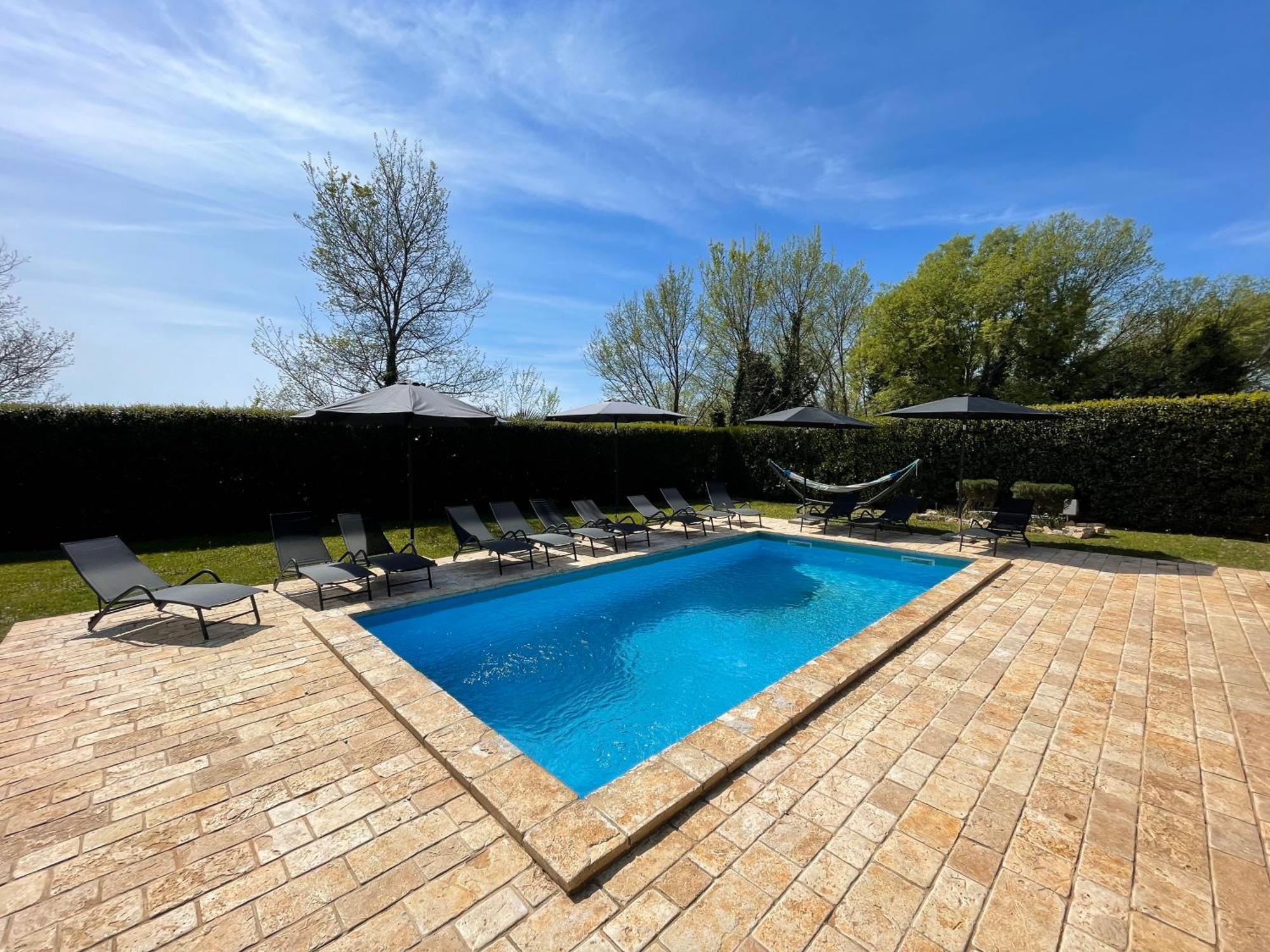 Villa Antonci-18, Pool, 3 Houses, Jacuzzi, Private Territory Antonci  Eksteriør billede